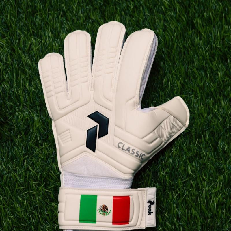 Peak Performance Classic White Mexico Goalkeeper Gloves